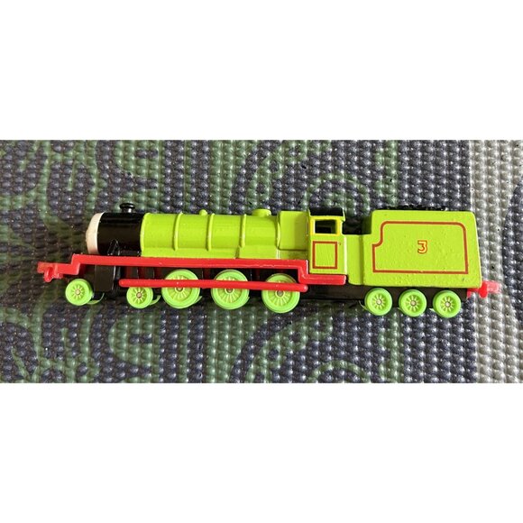 Vintage Thomas & Friends Ertl Die-Cast Train Set - Thomas Henry & Bertie The Bus - Picture 7 of 9